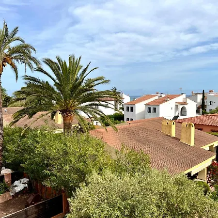 House With Terrace And Sea Views
